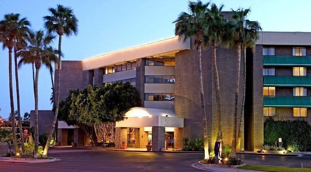 Doubletree By Hilton Phoenix North Екстериор снимка